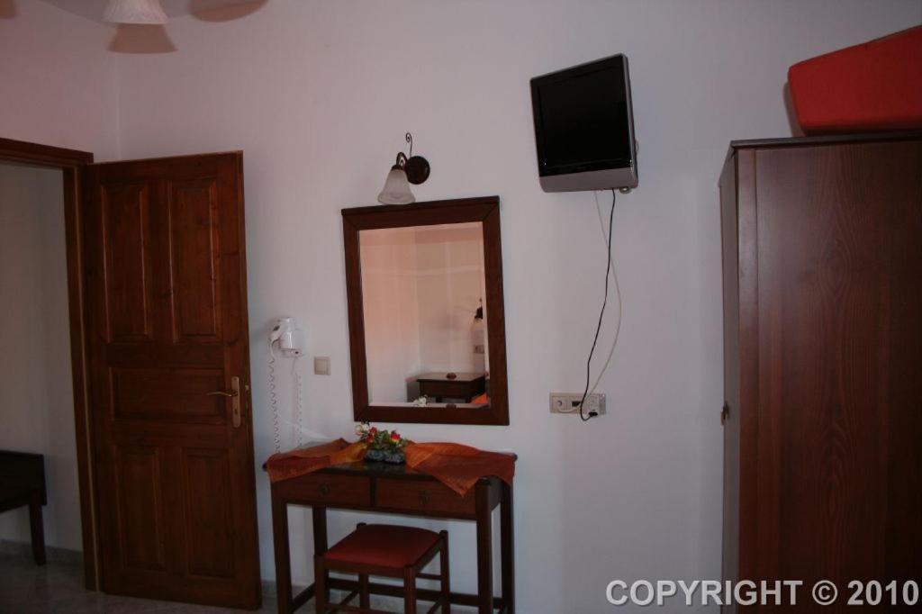 Margaritis Apartments Agia Anna  Esterno foto