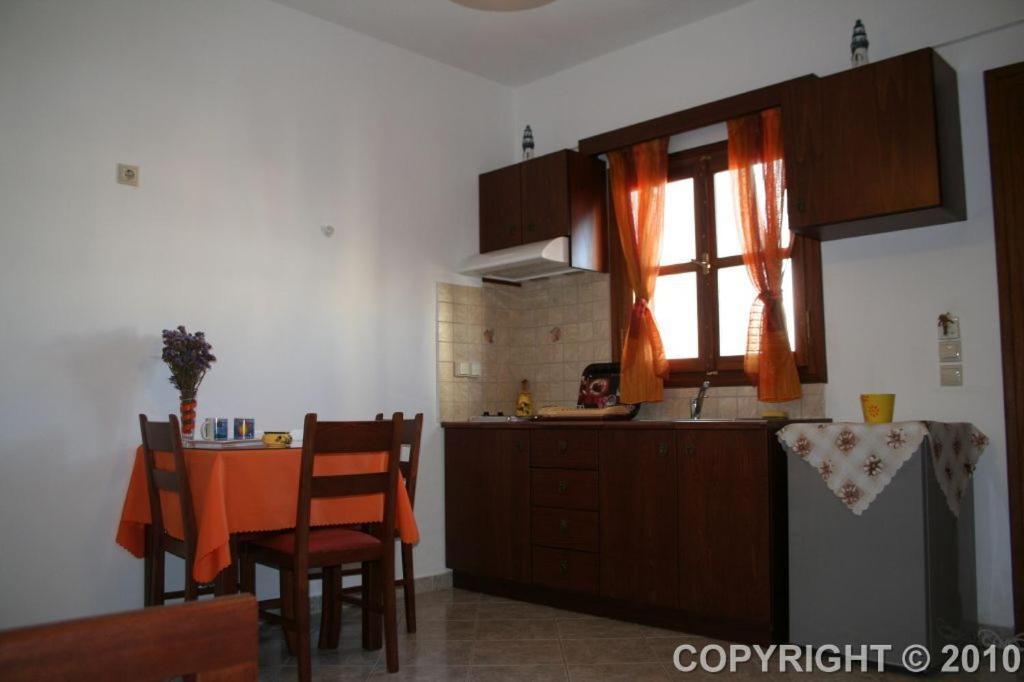 Margaritis Apartments Agia Anna  Esterno foto