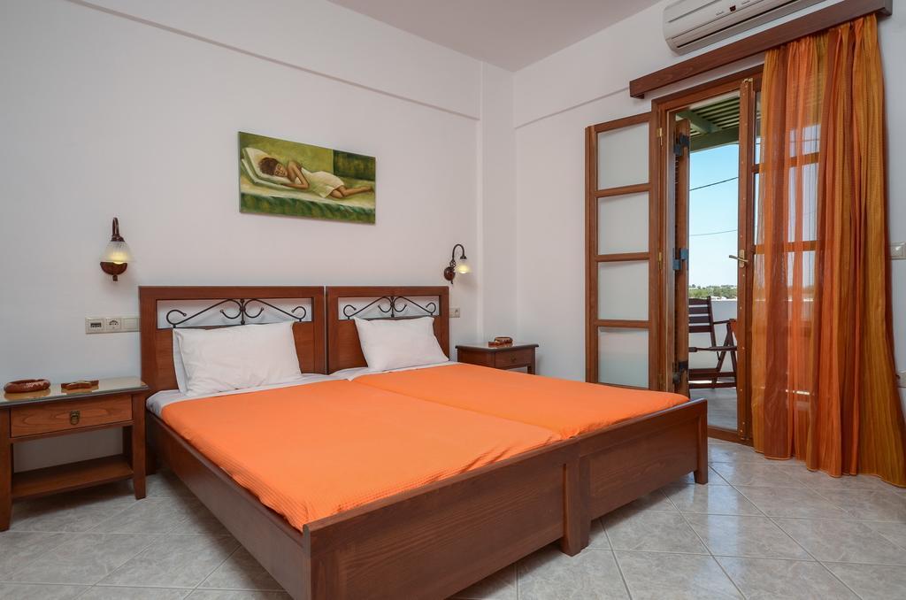 Margaritis Apartments Agia Anna  Esterno foto